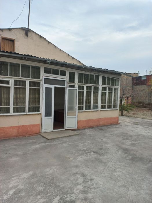 Срочно сдается 4х комнатный дом,Азиз базар