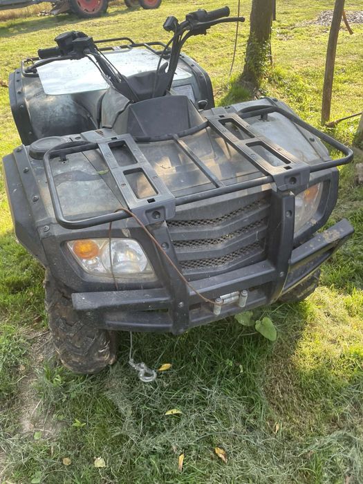 Vând atv defect