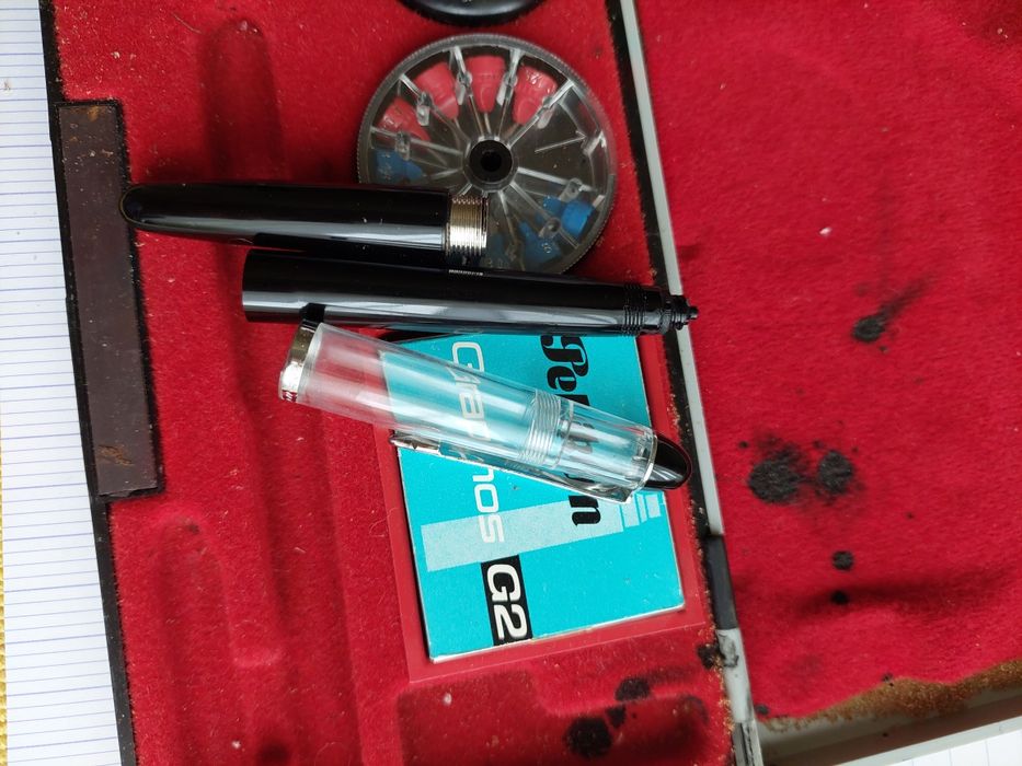 Stilou Pelikan Graphos G2