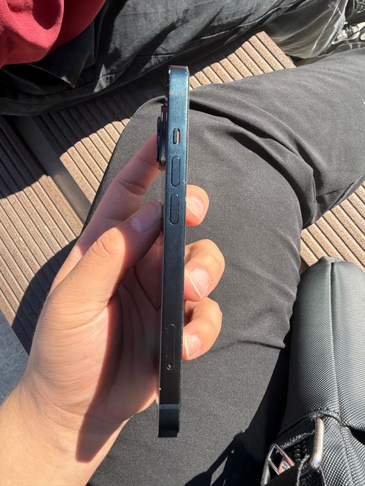 Айфон 14 в идеялном состояние