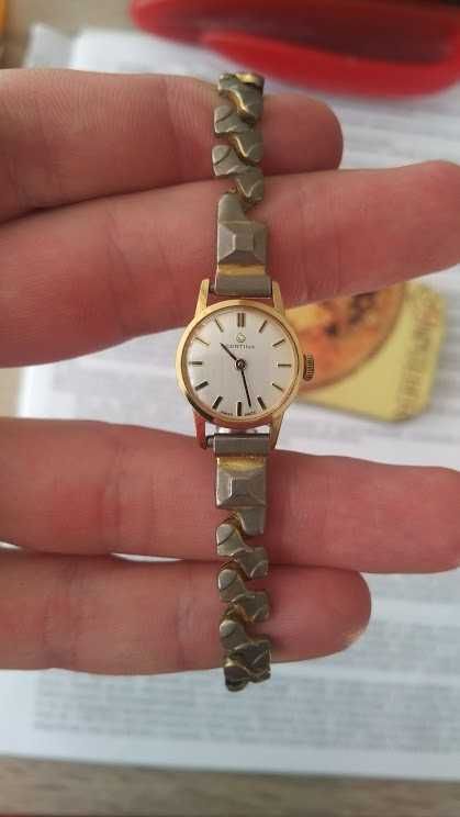Ladies CERTINA solid 14CT gold wrist watch Ceas dama placat Aur