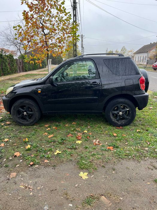Toyota RAV 4 Autoutilitara 2 Loc , ideala pentru pescuit si vanatoare