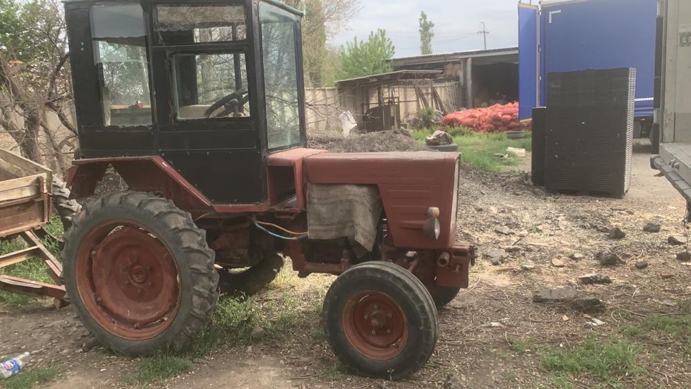 Трактор Т 25  продам