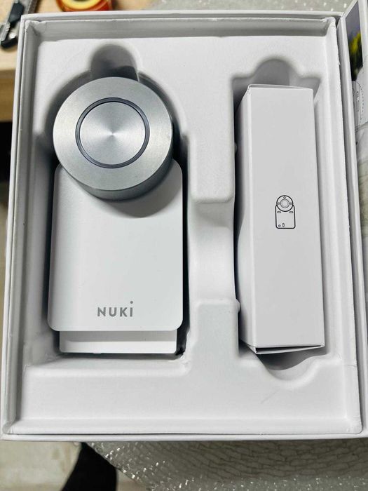 Incuietoare inteligenta Nuki Smart Lock 3.0 PRO, Wi-Fi , Bluetooth