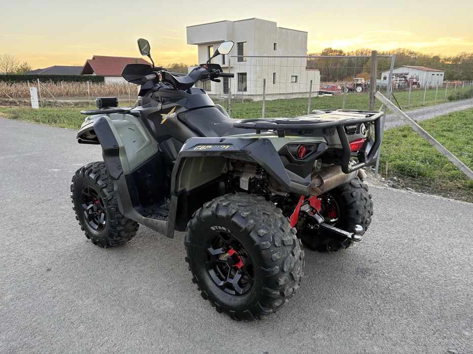 ATV Can am Outlander 450 Servo