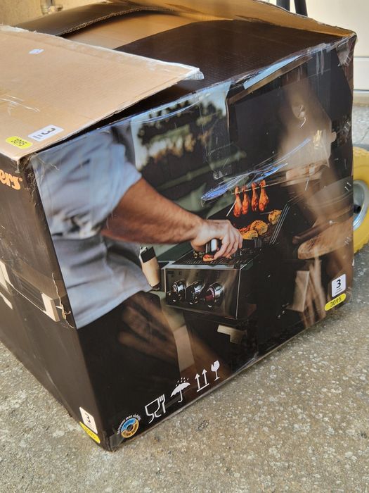 Gril Gratar Enders Boston Pro 3 Turbo Gaz Grill nou nout la cutie