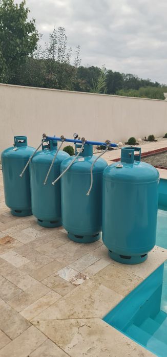 Vand pachet 4 butelii pe gaz capacitate 150 L fiecare