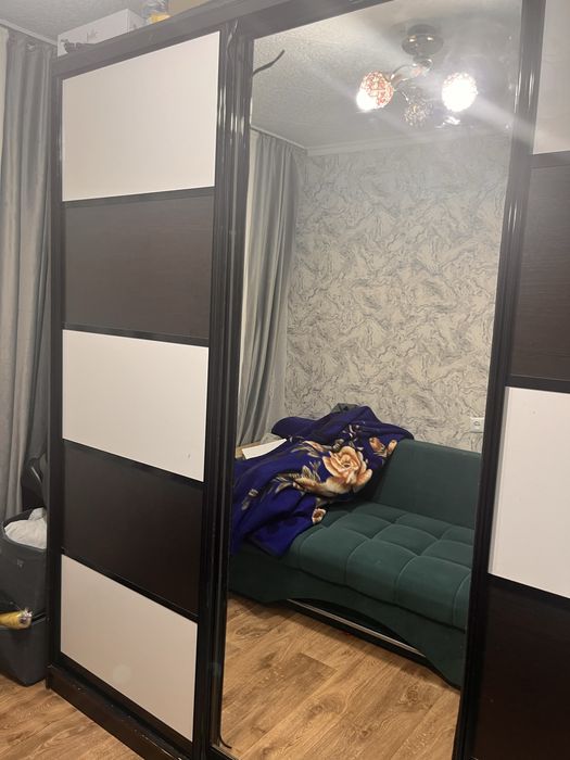 Срочно продается шкаф купе