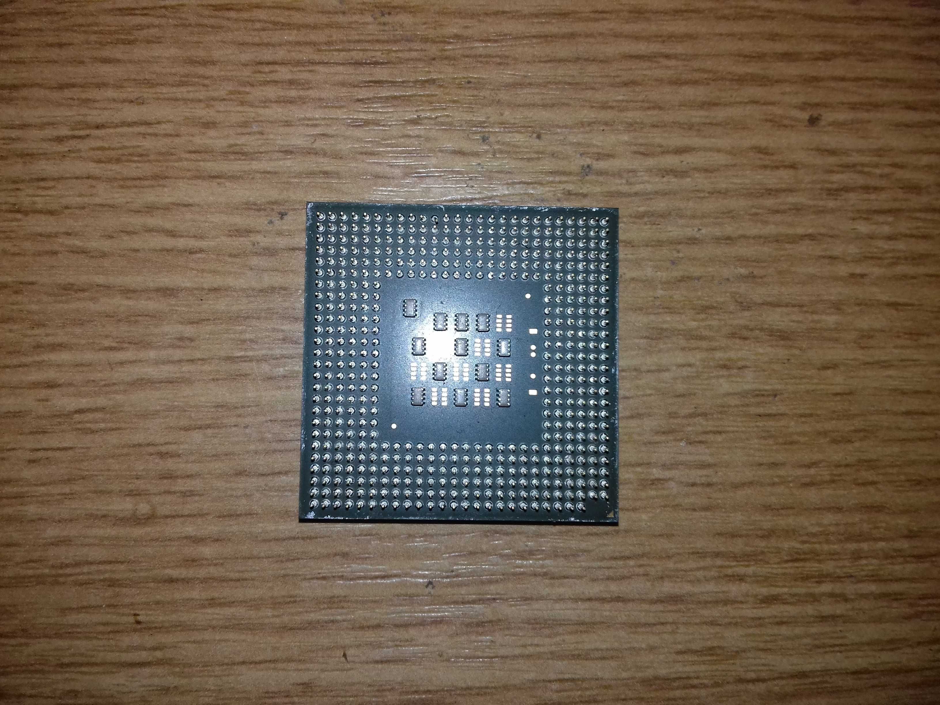 Procesor Intel Celeron 2.00 GHz Socket 478 (de colectie)