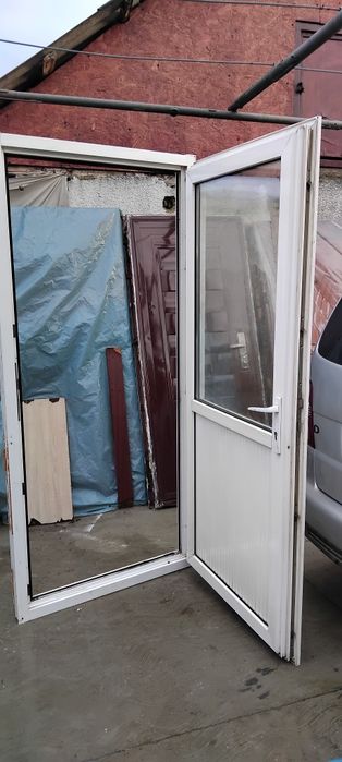 Vînd ușă termopan completă 194/86, 194/86