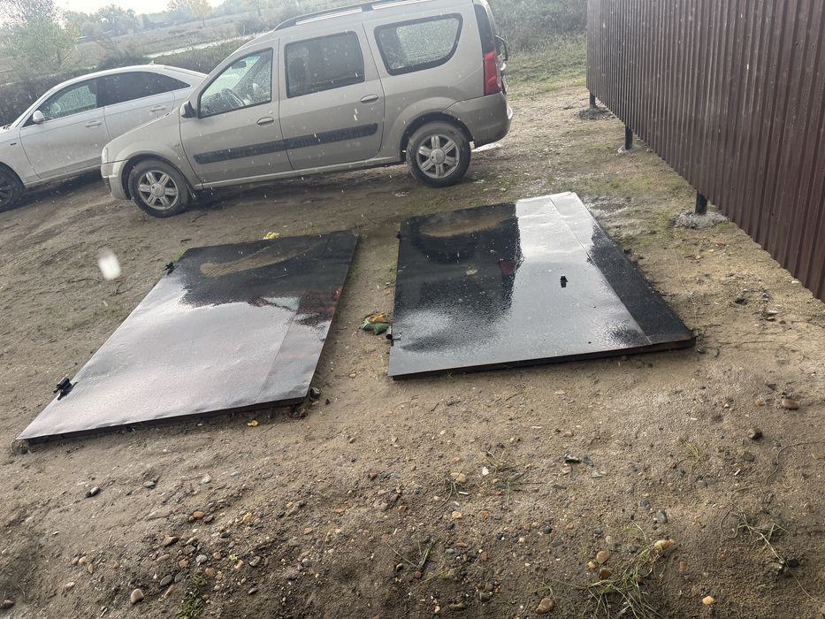 Продам ворота от гаража