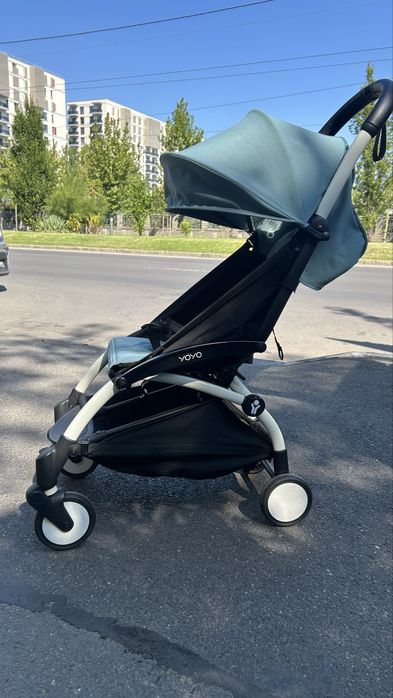 Vand carucior sport Babyzen Yoyo 2, foarte iubit (Nou este 2350 Lei)