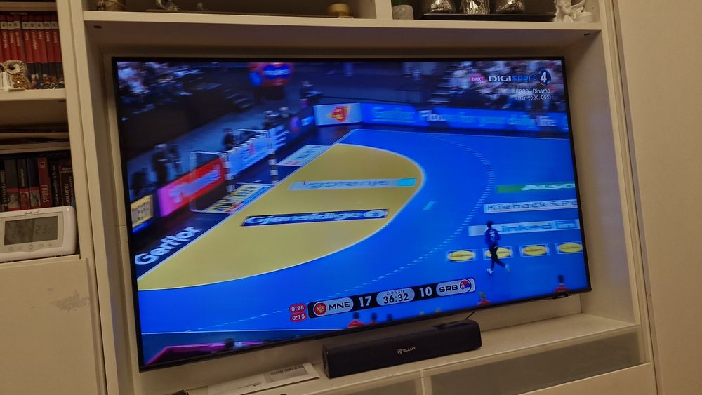 Samsung 50AAU8072  4k