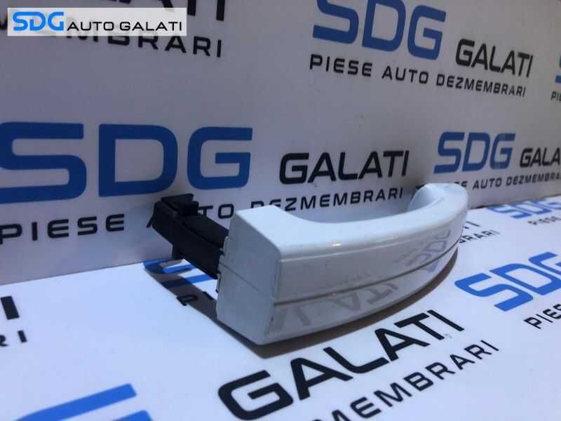 Maner Exterior Usa Portiera Dreapta Spate Ford Kuga 2008 – 2013 Cod 3M51-R22404-ACW