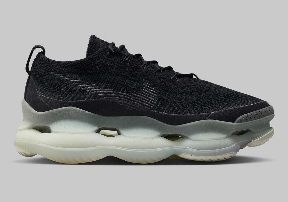 Нови дамски маратонки Nike Air Scorpion FK 38,39