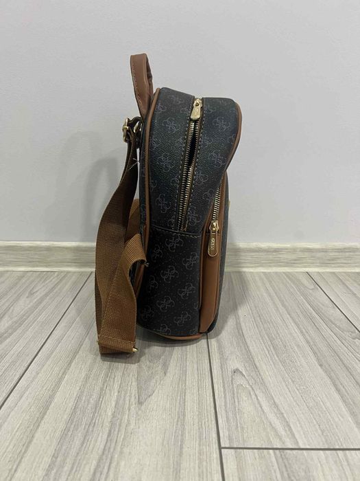 Ghiozdan Guess , negru cu maro