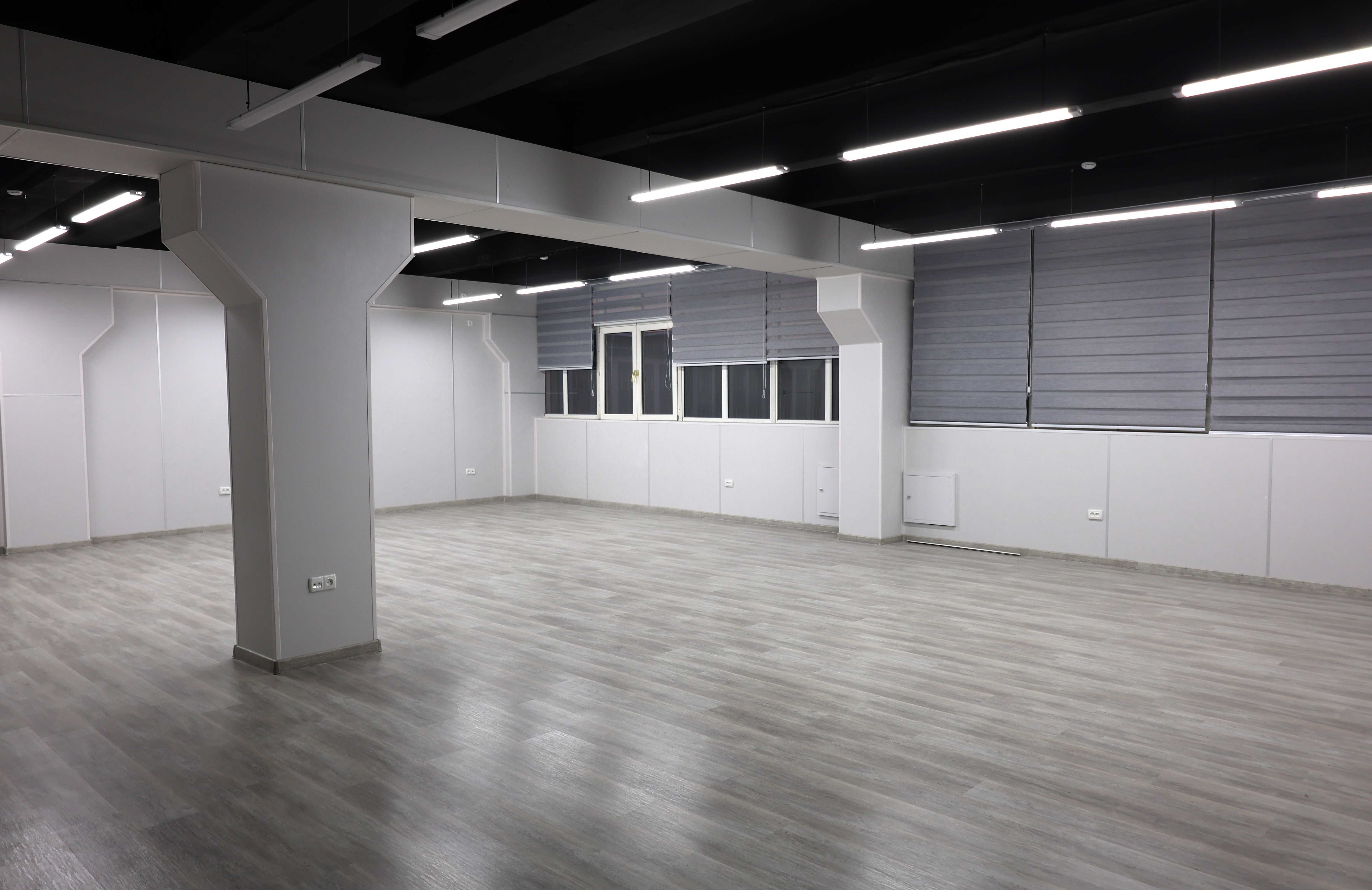 Сдается офисное помещение 3000 м² в центре города