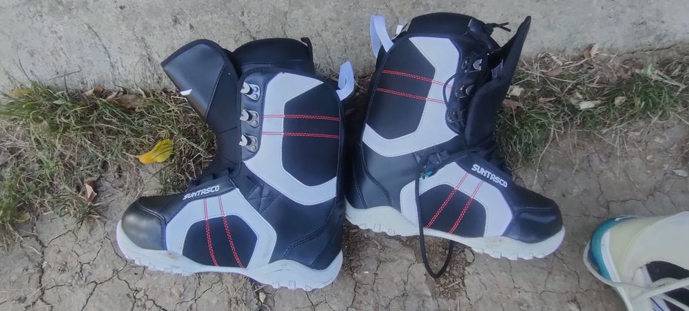 Boots mărime 42 că noi