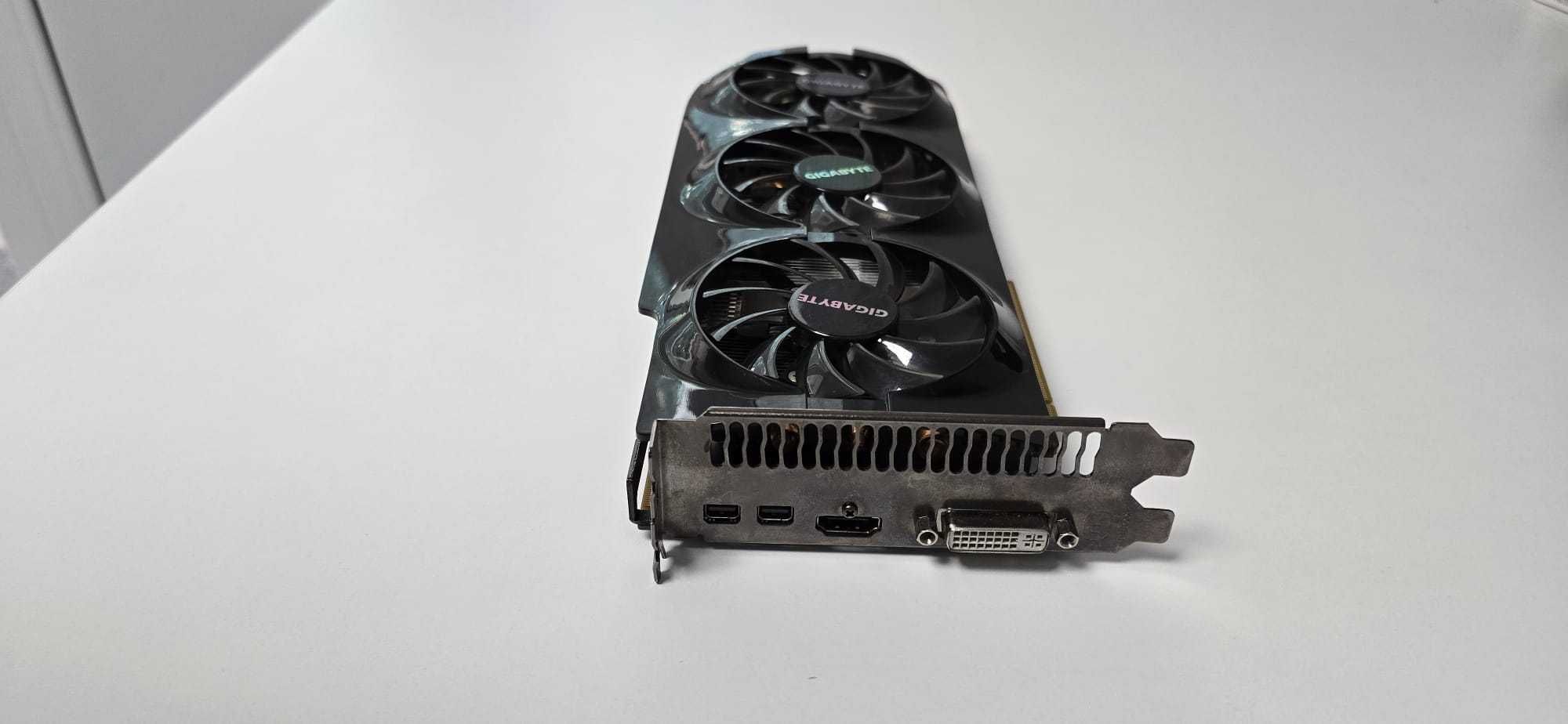 Placă video Gigabyte Radeon HD 7950 3GB GDDR5 Windforce 3X