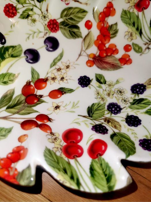 Антикварна чинийка за бонбони от фин порцелан Пикадили английски супер