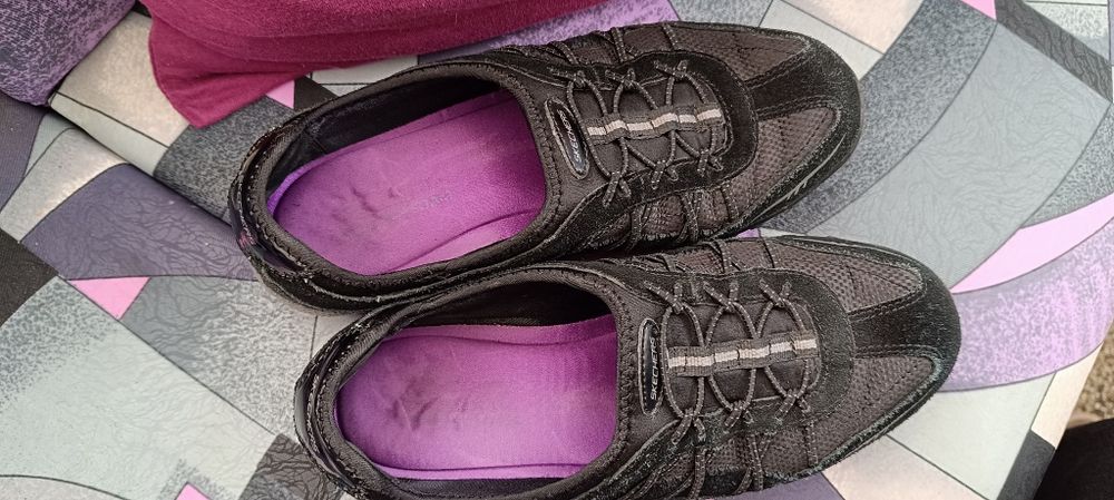 UK 4, EU 37 Skechers Womens Relaxed Fit спортни обувки