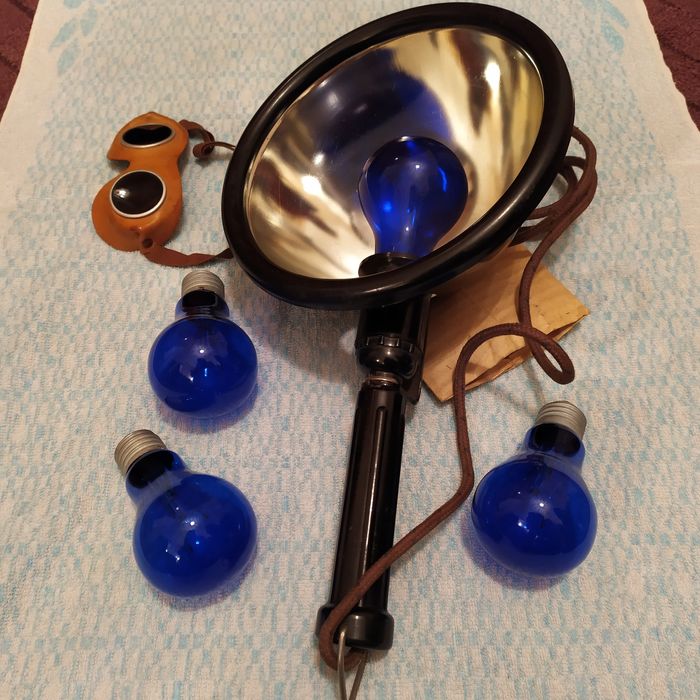 Lampa UV vintage cu ochelari de protecție si becuri de rezervă