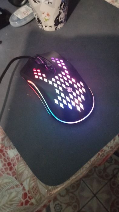 Mouse Vortex nou cu fir