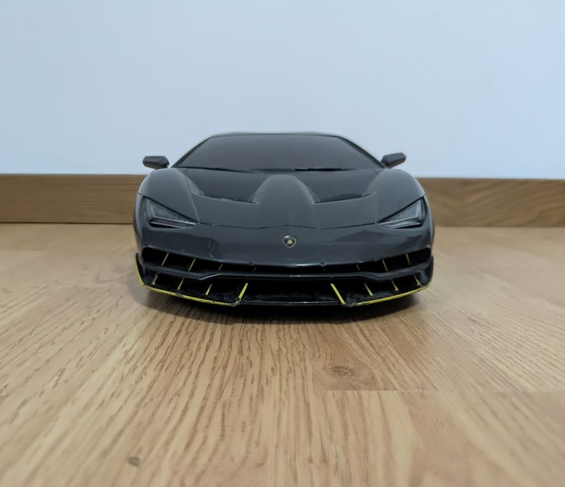 Mașina cu telecomanda RC Lamborghini