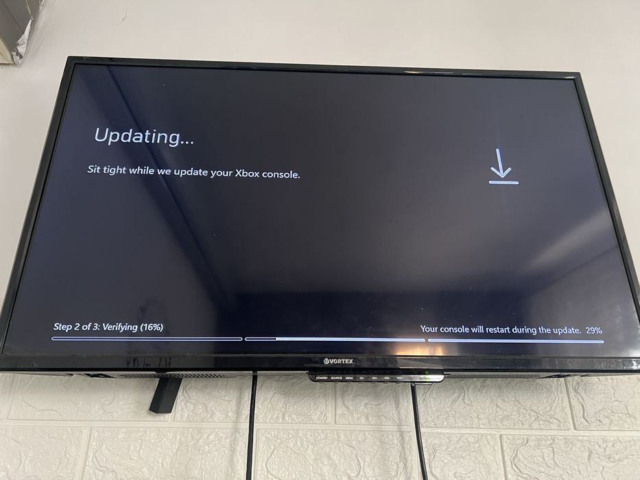 Consola Xbox one plus jocuri