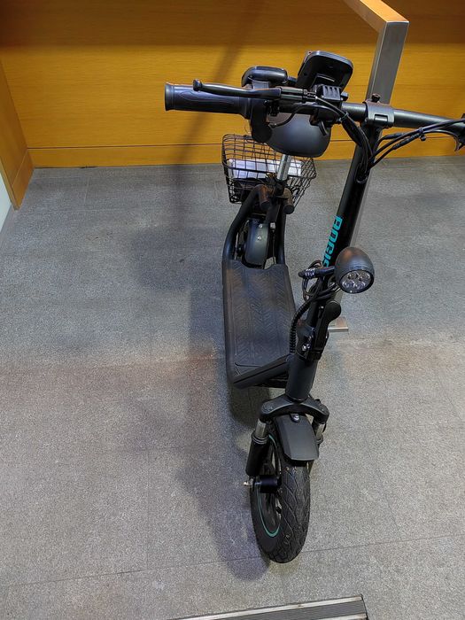 Trotineta electrica BOGIST M5 Pro Magazin CashGen Xiaomi Thunder