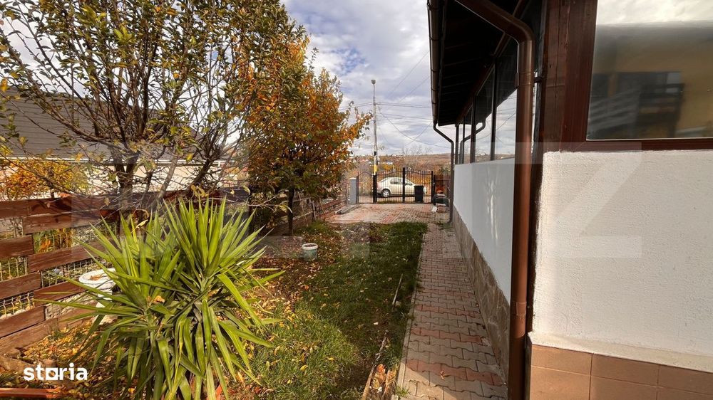 Apartament la casa 4 camere - Bucium