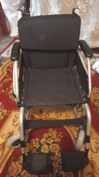 Продам коляска инвалидной новая 1штуки