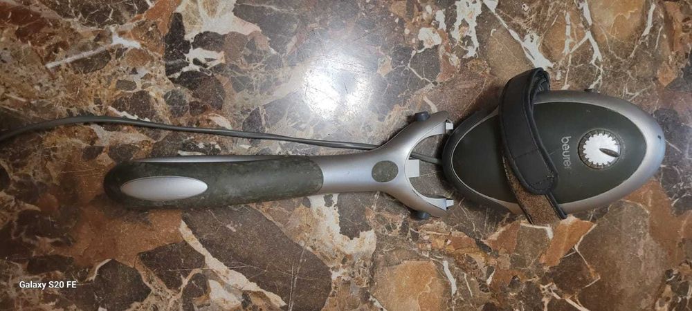 Aparat de masaj Beurer tip MG 70, cu infrarosu