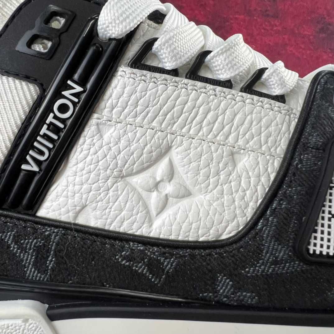 Adidasi Louis Vuitton Trainer