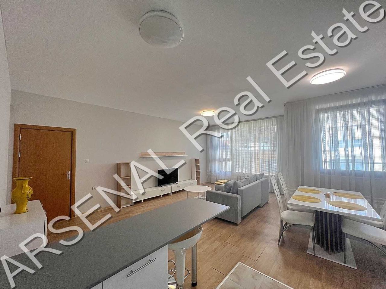 Дава се под наем Двустаен апартамент в София, Кръстова вада - 80 кв.м за 650 € - Снимка #4
