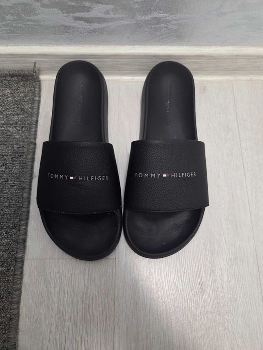 Vand papuci Tommy Hilfiger