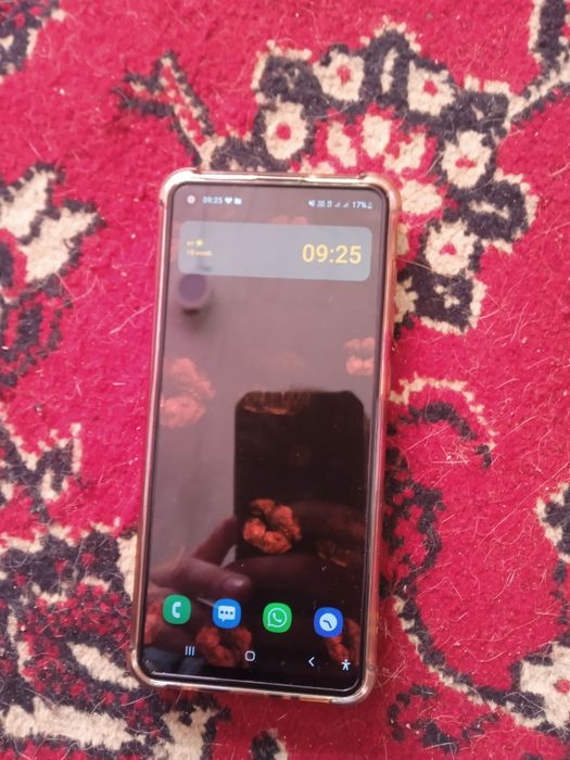 Продам сотовый телефон Самсунг а́21s