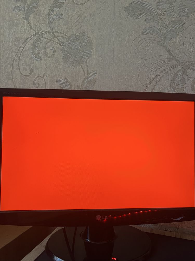 Монитор lg w2243s