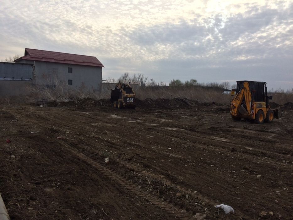 Santuri fundatie sapatura inchiriez Miniexcavator BobCat Excavator