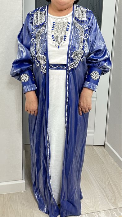 Продам вечерние платья