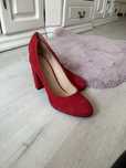 Pantofi din piele calitativi marimea 38-39 orice model 50 de lei / buc