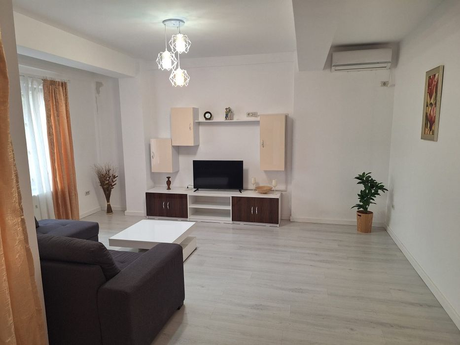 Faleză Nord, apartament 2 camere, 65mp,mobilat recent