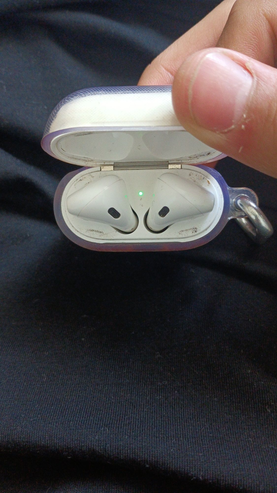 Airpods 1  с чехом