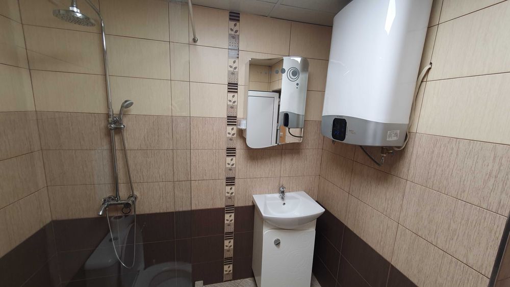 Продава се Едностаен апартамент в София, Студентски град - 71 кв.м за 2395 €/кв.м - Снимка #13