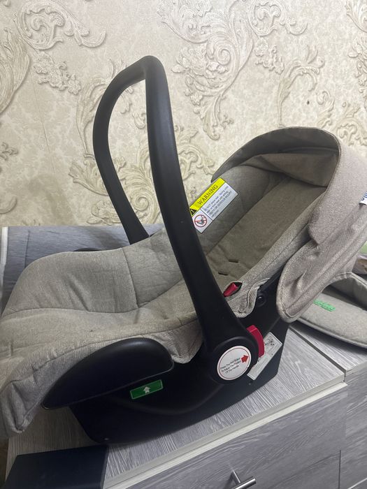 Детская коляска фирменная Kidilo