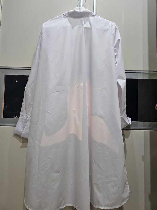 Camasi  cu spatele lung