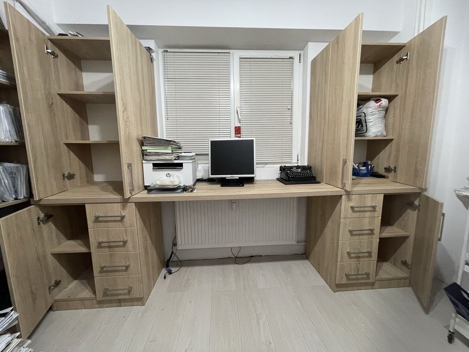 Birou cu dulapuri