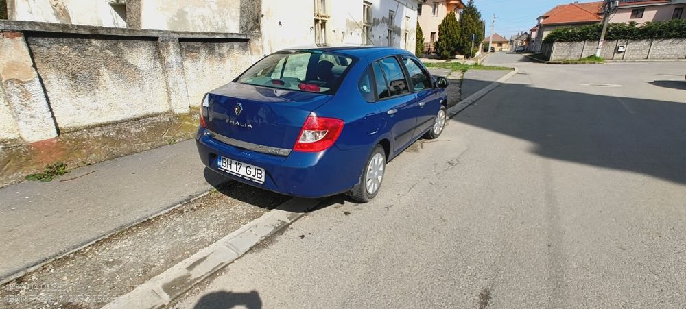 Vând Renault Thalia  (Symbol)motor 1.2