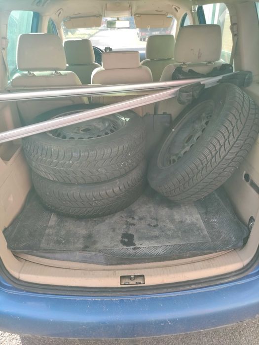 Volkswagen turan 1.9