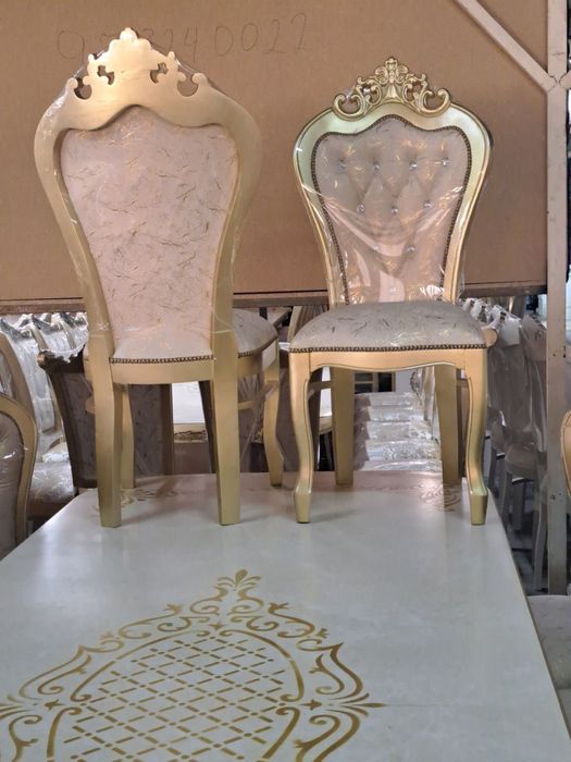 Stol stul  14tali. Yong’oqdan 100%.